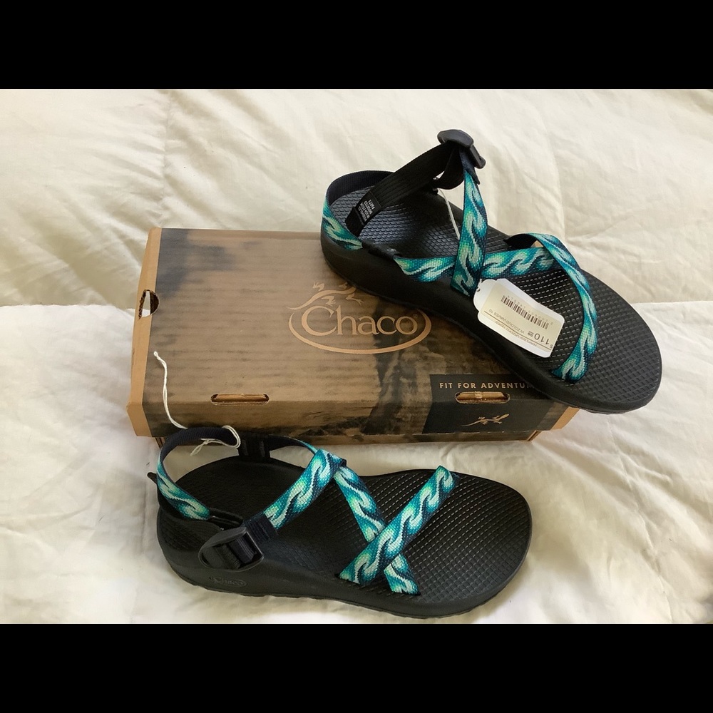 Chaco zcloud Waves pattern, Woman’s size 10